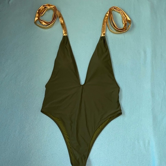 MERMAID SWIMWEAR deep V halter style low back high cut hips NEW size 2X - Picture 2 of 8
